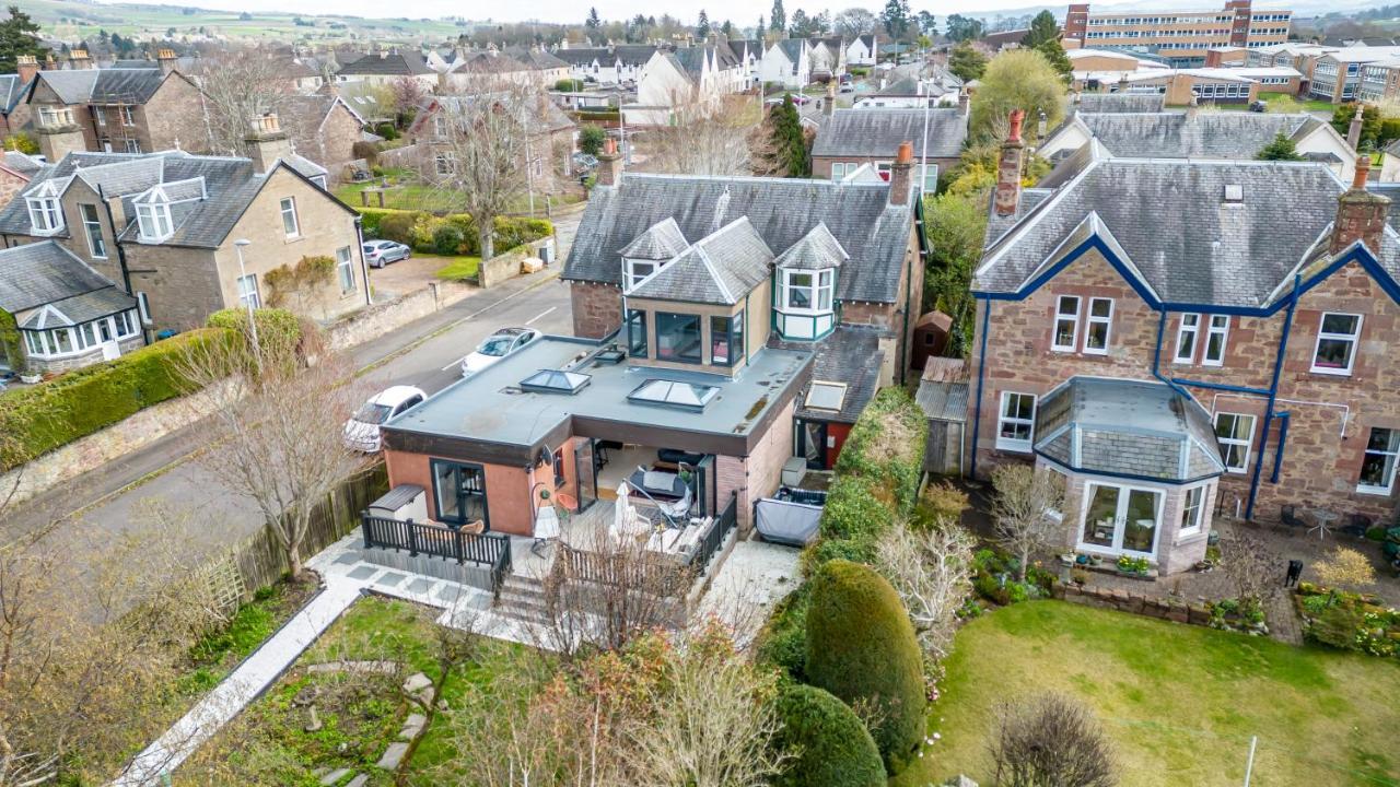 Gilmore House - 5 Bedroom Victorian Home With Hot Tub Blairgowrie and Rattray Exterior foto