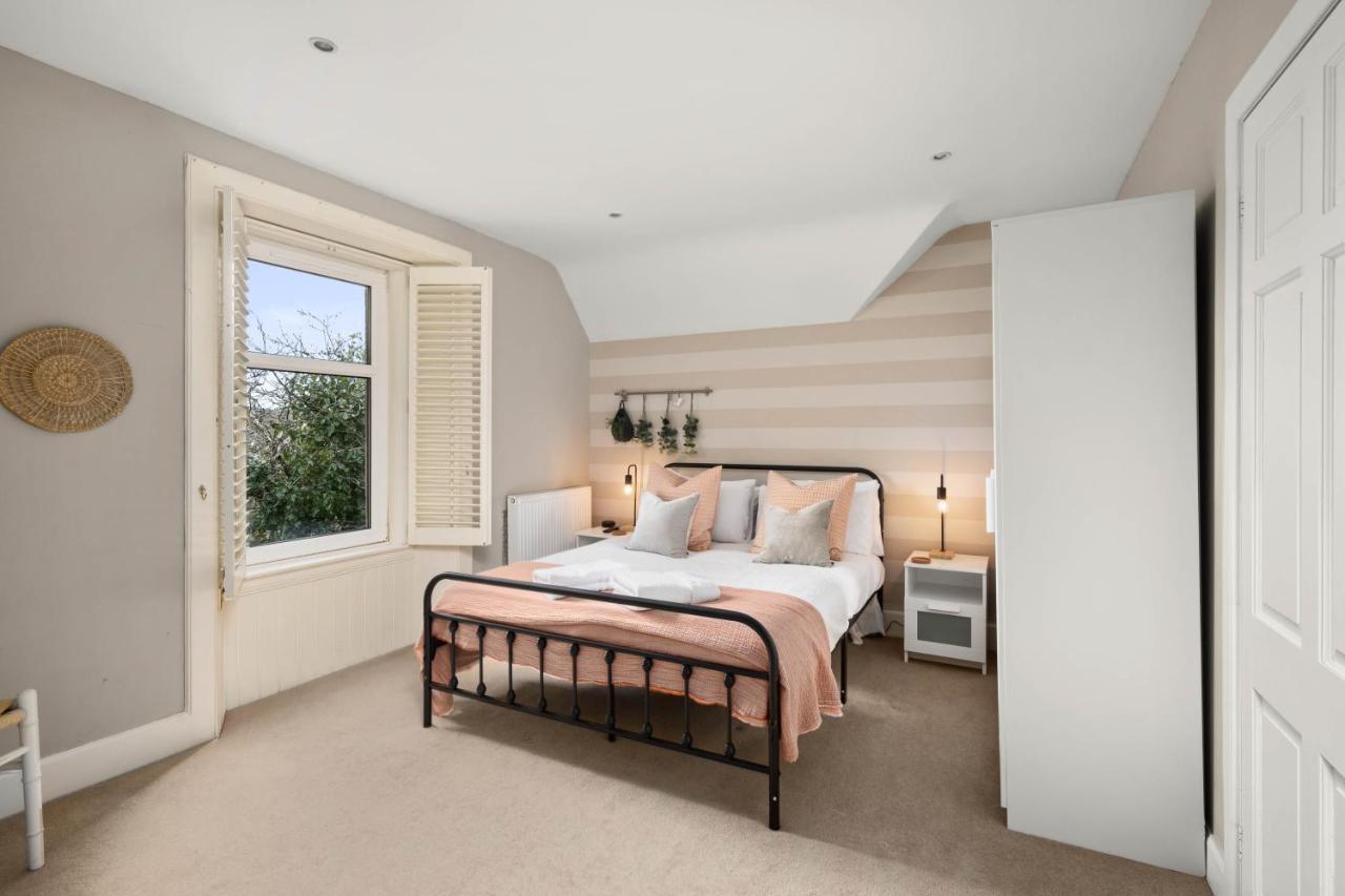 Gilmore House - 5 Bedroom Victorian Home With Hot Tub Blairgowrie and Rattray Exterior foto