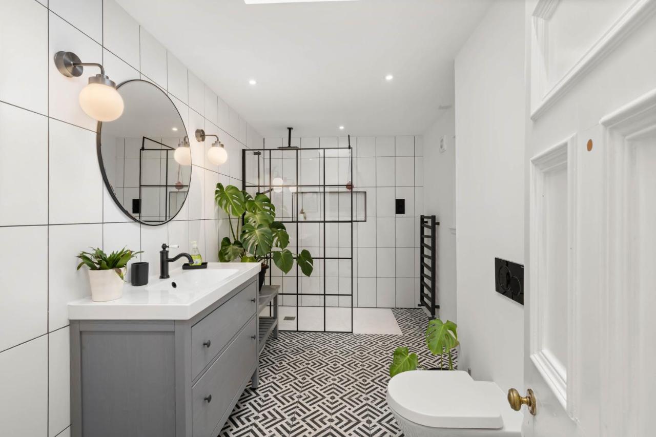Gilmore House - 5 Bedroom Victorian Home With Hot Tub Blairgowrie and Rattray Exterior foto